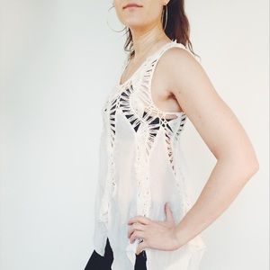 Umgee white crochet panel tank top S/M